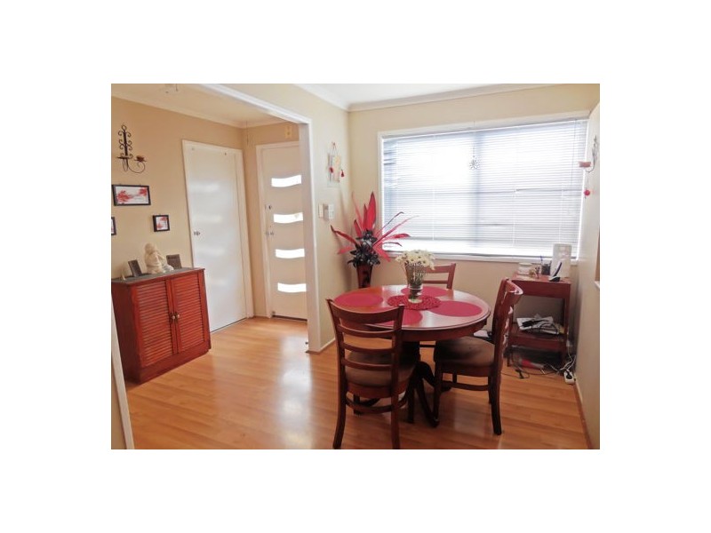 7 Moon St, Caboolture South QLD 4510