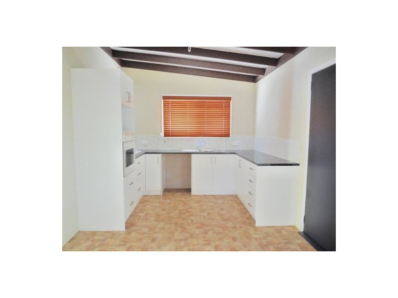 16 Visentin Rd, Morayfield QLD 4506