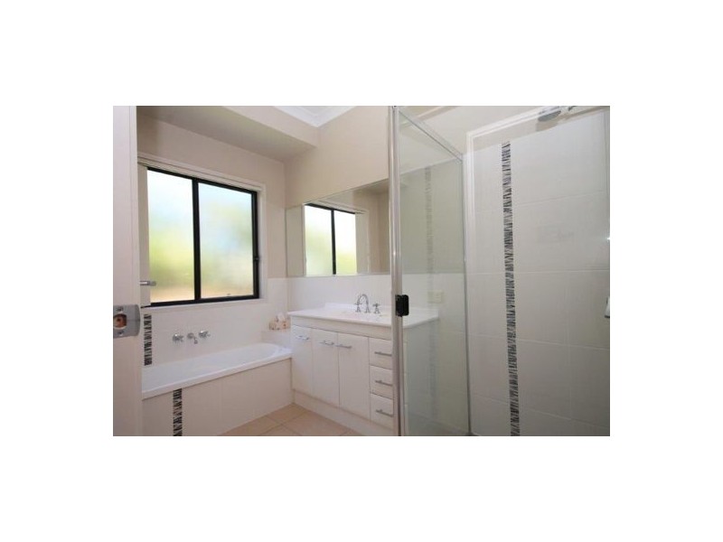 1-3 Northfield Place, Elimbah QLD 4516