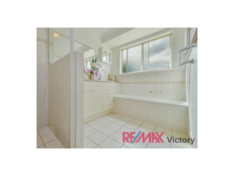 73 Crestridge Cres, Morayfield QLD 4506