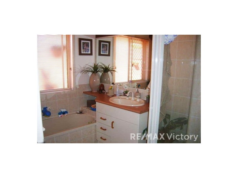 15 Mawson Drive, Morayfield QLD 4506