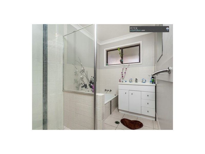 5 Clover Crescent, Caboolture QLD 4510