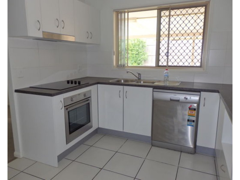 8 Peta Street, Kallangur QLD 4503