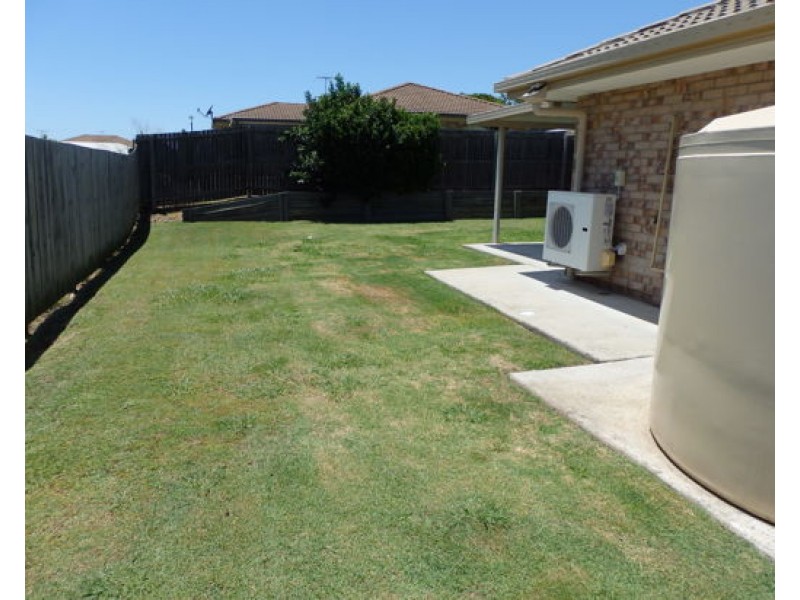 8 Peta Street, Kallangur QLD 4503