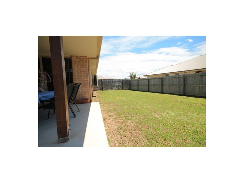 44 Hopkins Chase, Caboolture QLD 4510