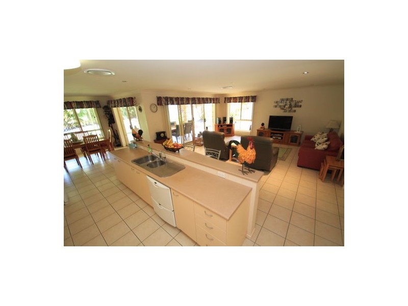 6 Jamor Court, Elimbah QLD 4516