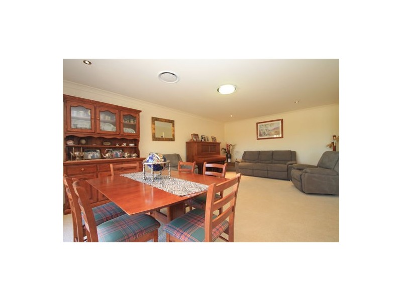 6 Jamor Court, Elimbah QLD 4516