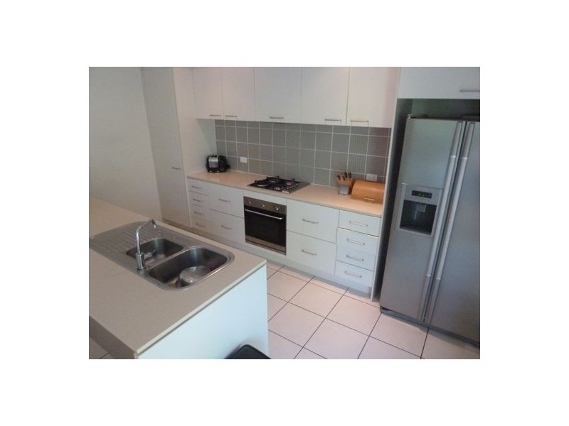 25 Little Mountain Drive, Little Mountain QLD 4551