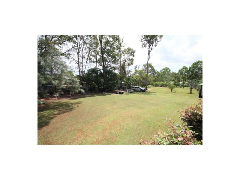 104-106 Madeline Drive, Morayfield QLD 4506