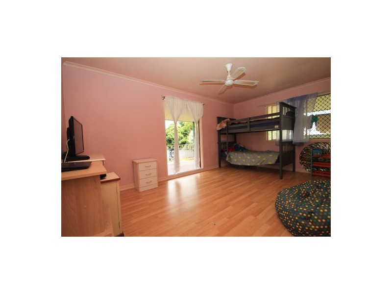 104-106 Madeline Drive, Morayfield QLD 4506