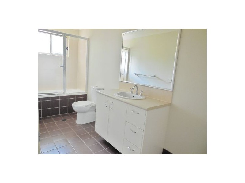 2/12 Mumford Road, Narangba QLD 4504