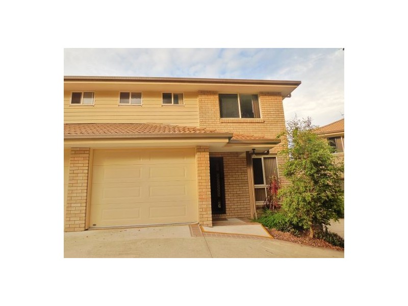 2/12 Mumford Road, Narangba QLD 4504