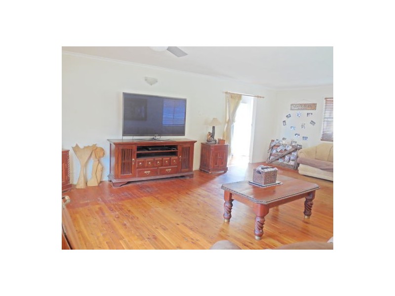 33 Sherwood St, Morayfield QLD 4506