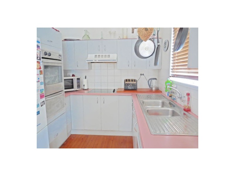 33 Sherwood St, Morayfield QLD 4506