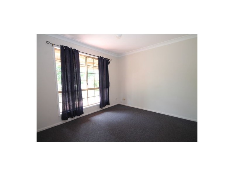 14 Summerfields Drive, Caboolture QLD 4510