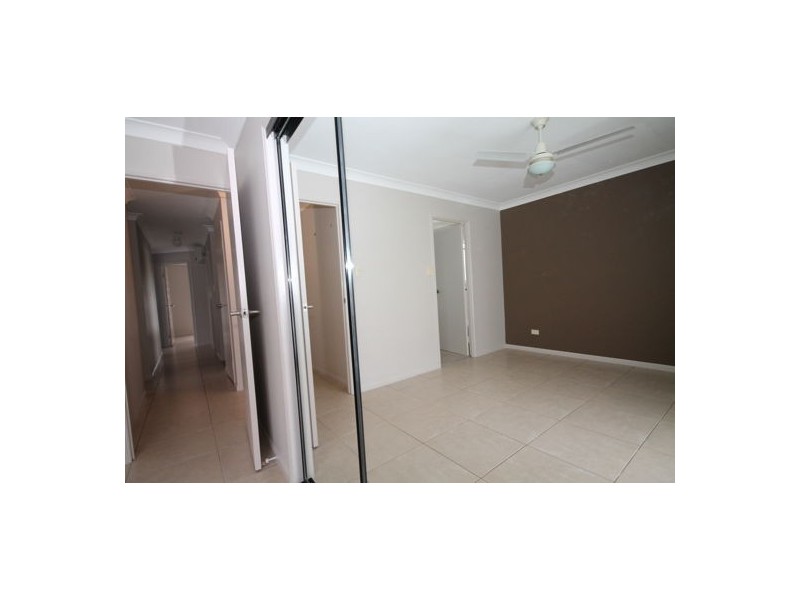 21 Parish Rd, Caboolture QLD 4510