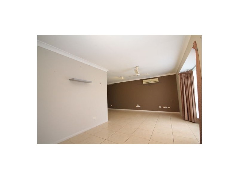 21 Parish Rd, Caboolture QLD 4510