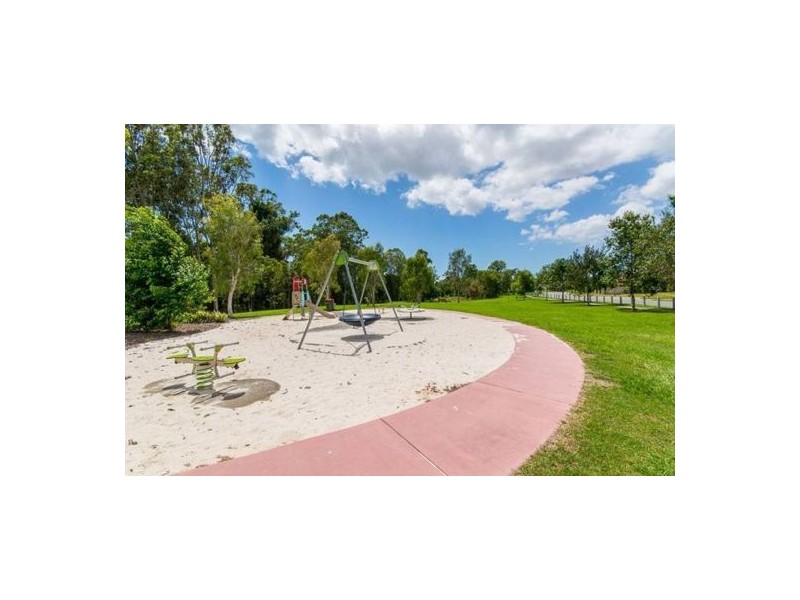 4 Silverbirch Court, Upper Caboolture QLD 4510