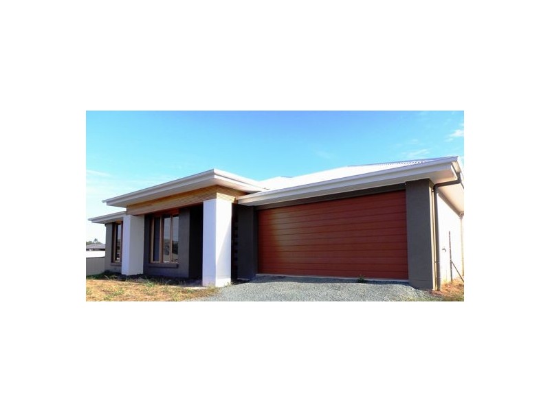 54 Country Court, Elimbah QLD 4516