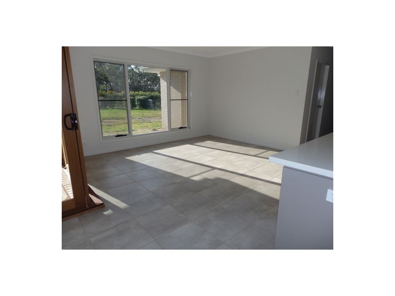 54 Country Court, Elimbah QLD 4516