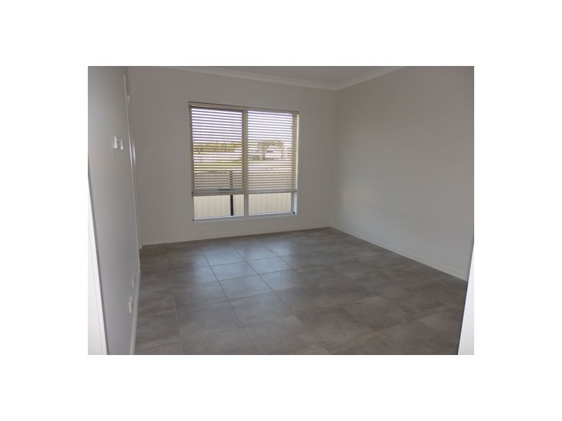 54 Country Court, Elimbah QLD 4516