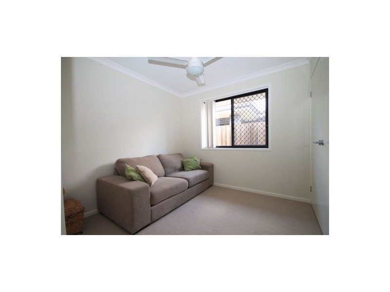 6 Lily Close, Caboolture QLD 4510