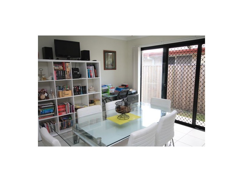 6 Lily Close, Caboolture QLD 4510