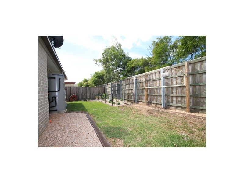 6 Lily Close, Caboolture QLD 4510
