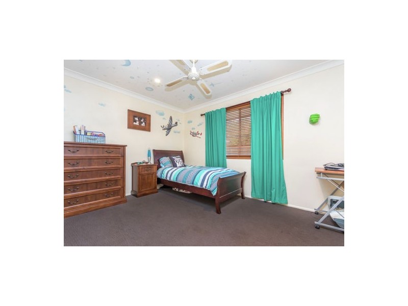 10 Rosalind crt, Narangba QLD 4504