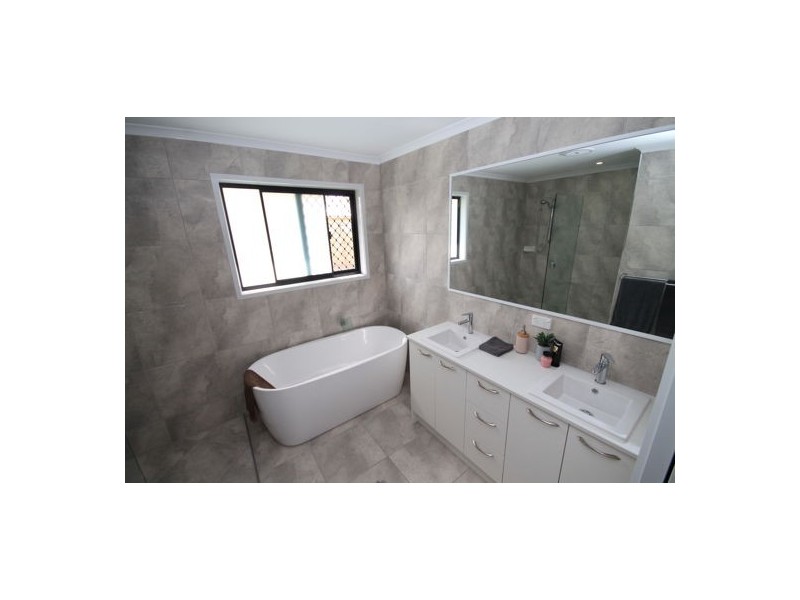 10 Anstey Court, Caboolture QLD 4510