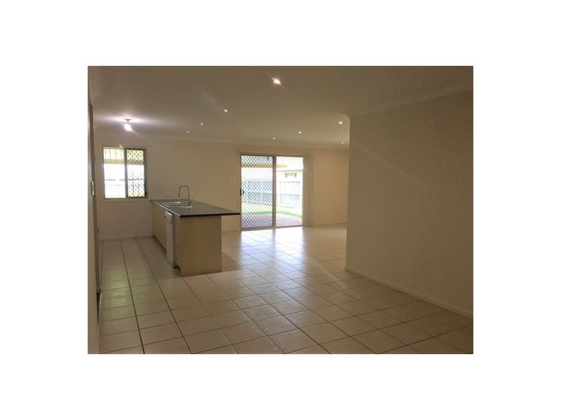 18 Fazey Close, Caboolture QLD 4510