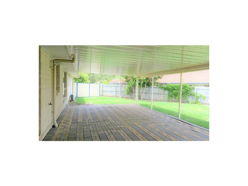 18 Fazey Close, Caboolture QLD 4510