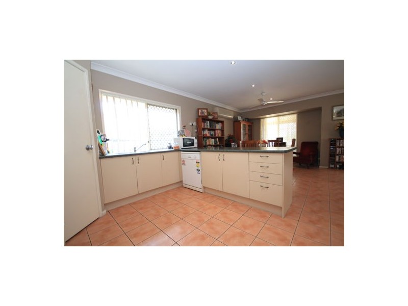 15 MORWELL CRES, North Lakes QLD 4509