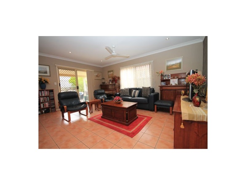 15 MORWELL CRES, North Lakes QLD 4509