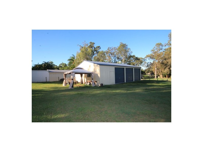 115 Wattlebird Drive, Elimbah QLD 4516
