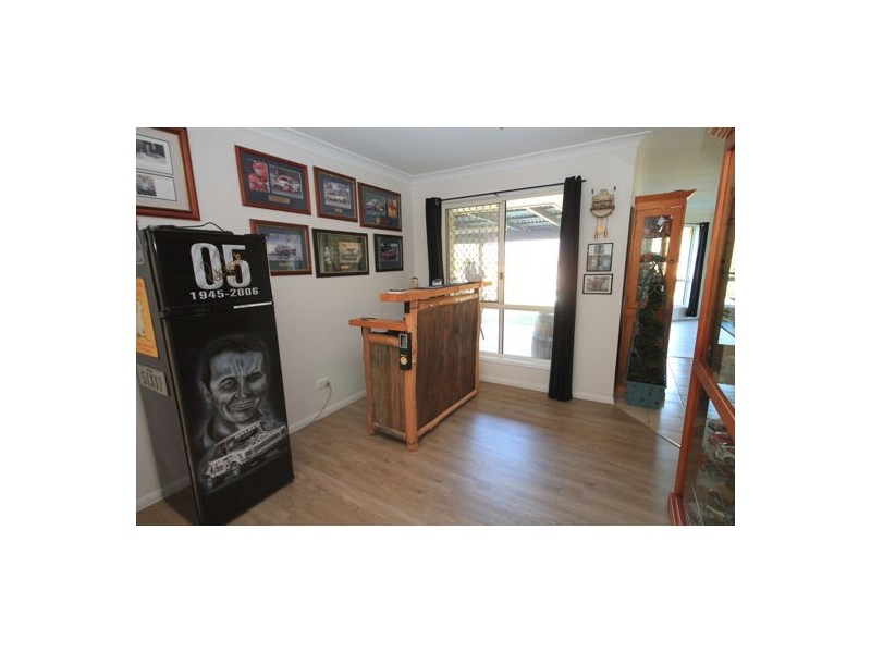 115 Wattlebird Drive, Elimbah QLD 4516
