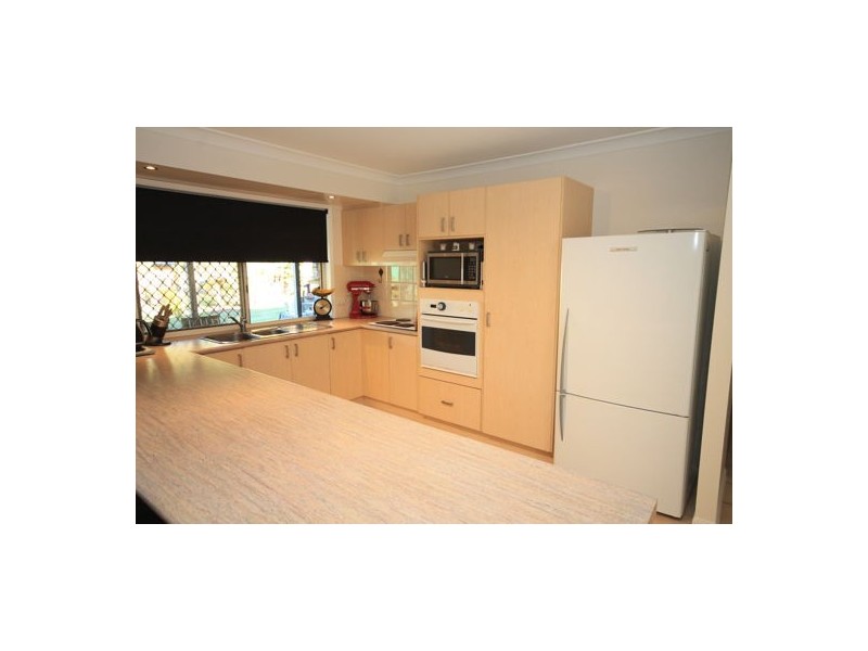 115 Wattlebird Drive, Elimbah QLD 4516