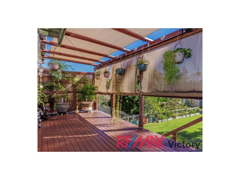 23 Riversleigh Road, Beachmere QLD 4510