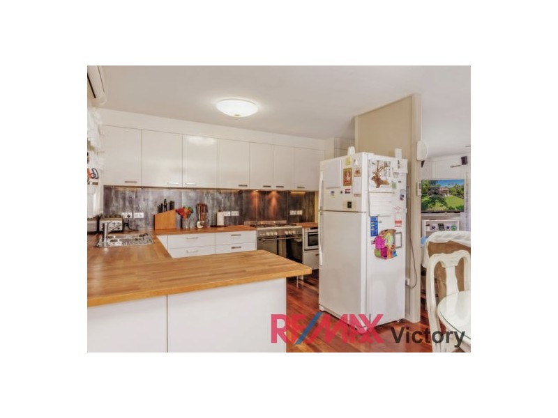 23 Riversleigh Road, Beachmere QLD 4510