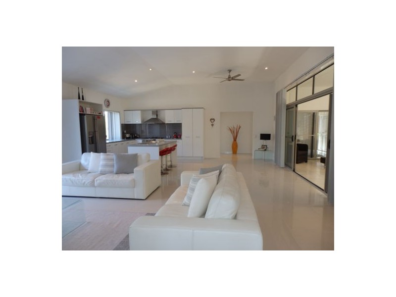 20 Kennedia Ct, North Lakes QLD 4509