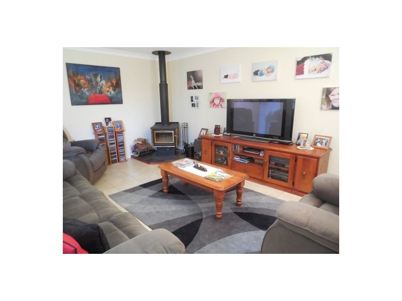 10 Sherwood St, Morayfield QLD 4506