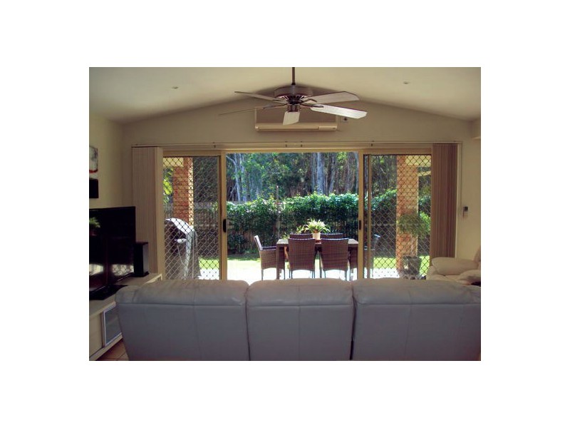 Sandstone Point QLD 4511