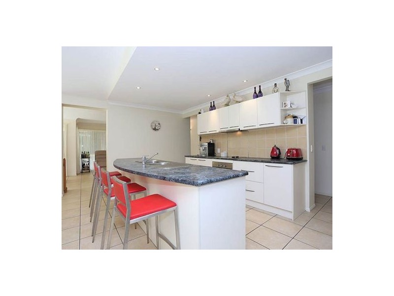 Sandstone Point QLD 4511