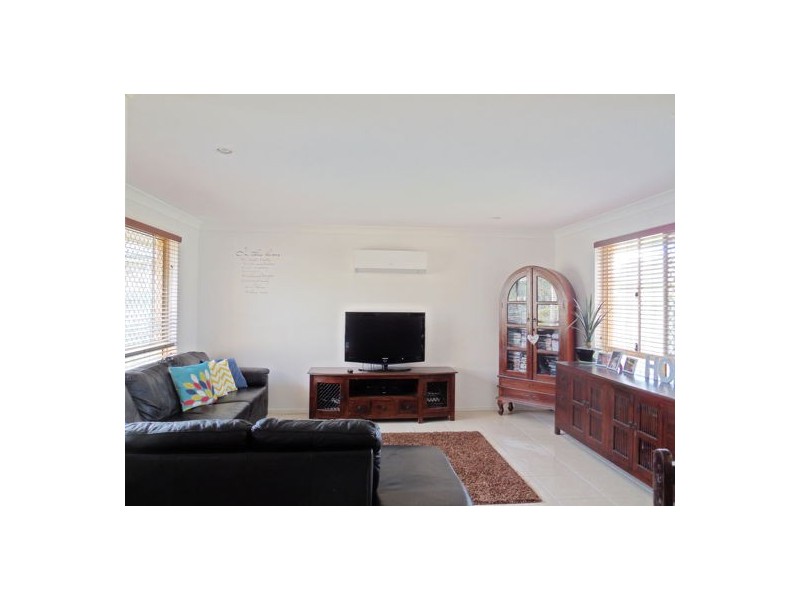 24 Olympic Crt, Upper Caboolture QLD 4510