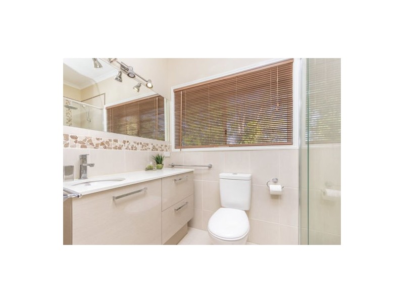 34 – 36 Cashmere Place, Morayfield QLD 4506