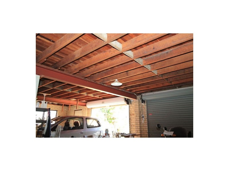 31 Lesley Avenue, Caboolture QLD 4510