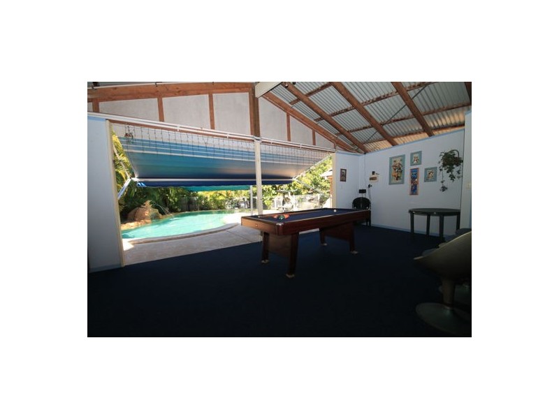 498 Oakey Flat Road, Morayfield QLD 4506