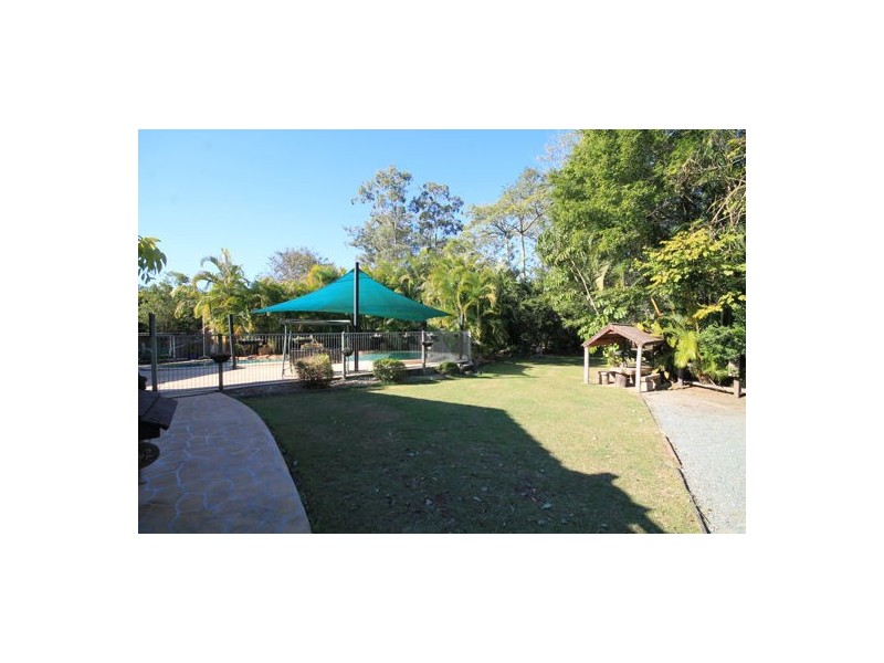498 Oakey Flat Road, Morayfield QLD 4506