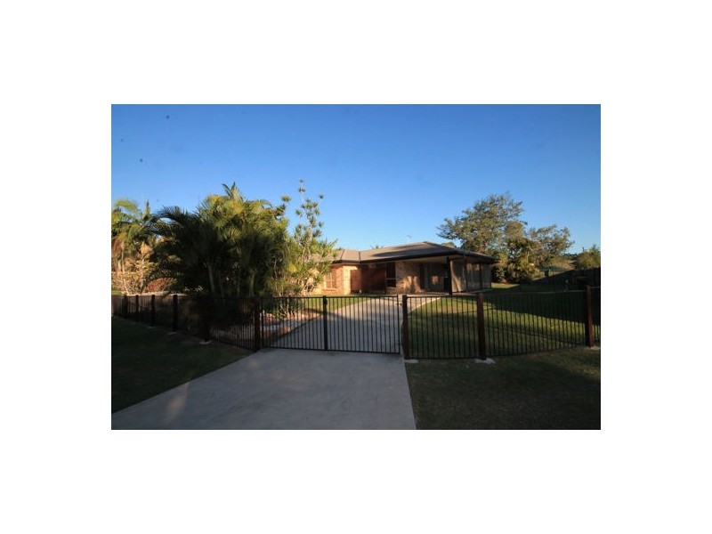 6 Anamaran Place, Bellmere QLD 4510