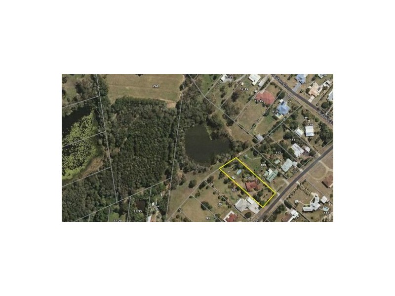 105 Morris Road, Elimbah QLD 4516